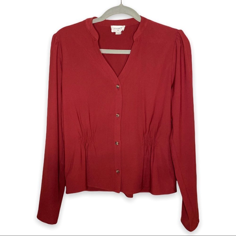 everly (s) red long sleeve button down blouse